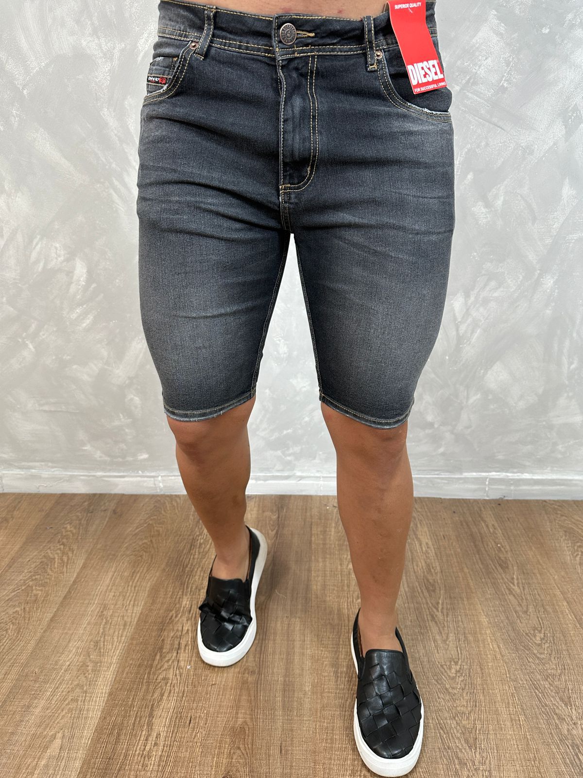 Bermuda Jeans Diesel Preto Ref. 3910